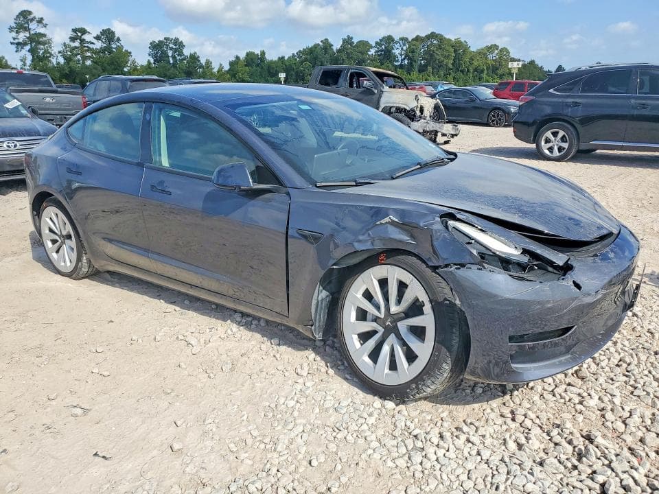 2023 TESLA MODEL 3 4