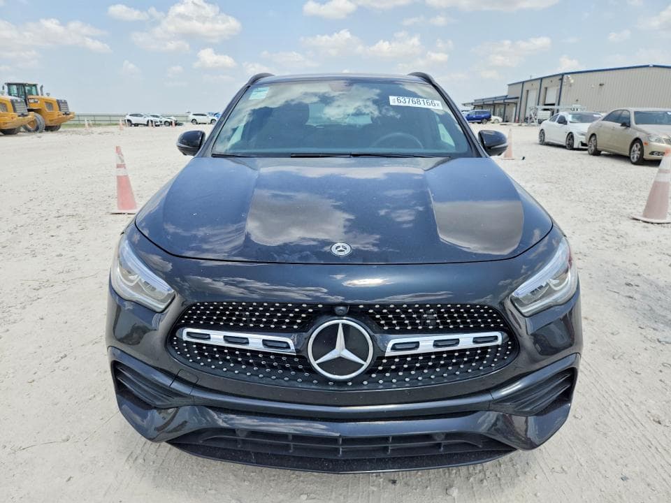 2023 MERCEDES-BENZ GLA 250 4MATIC 5