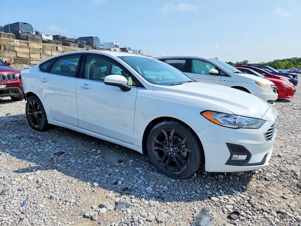 2020 FORD FUSION SE 4