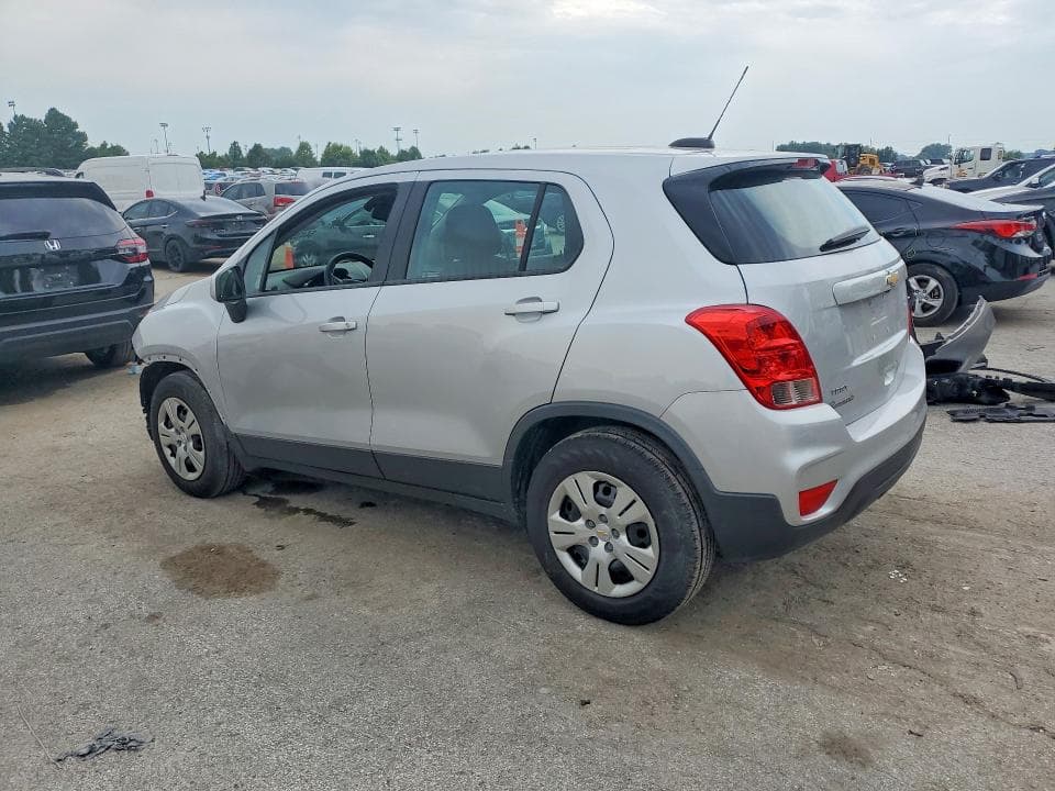 2017 CHEVROLET TRAX LS 2
