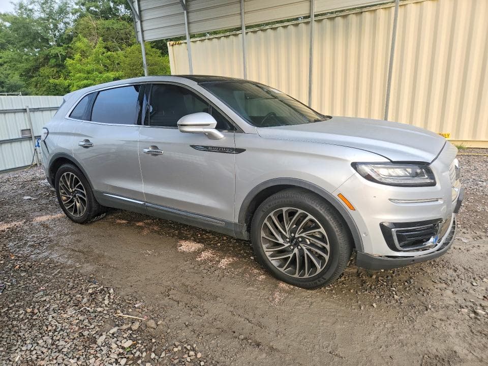 2019 LINCOLN NAUTILUS RESERVE 4