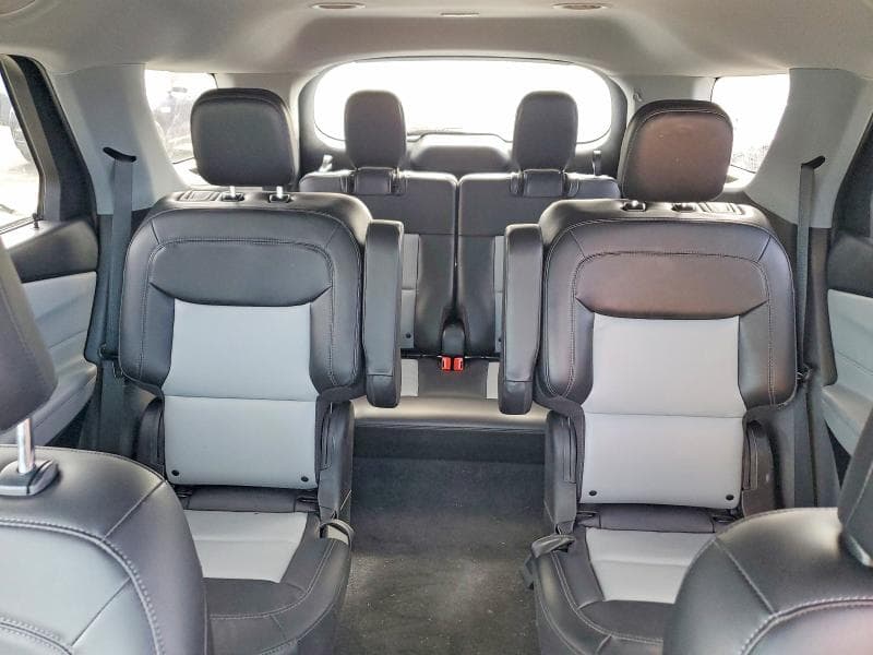 2023 FORD EXPLORER XLT 10