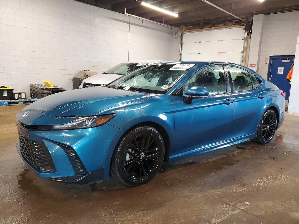 2025 TOYOTA CAMRY SE - 1