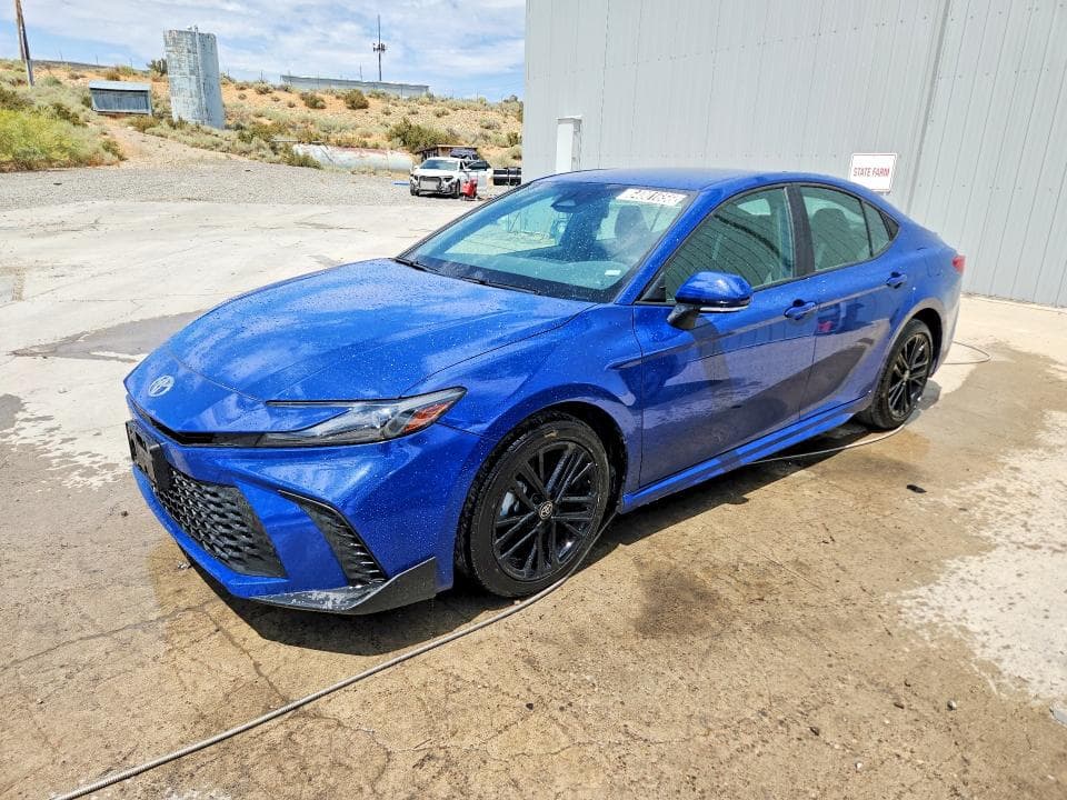 2025 TOYOTA CAMRY SE - 1