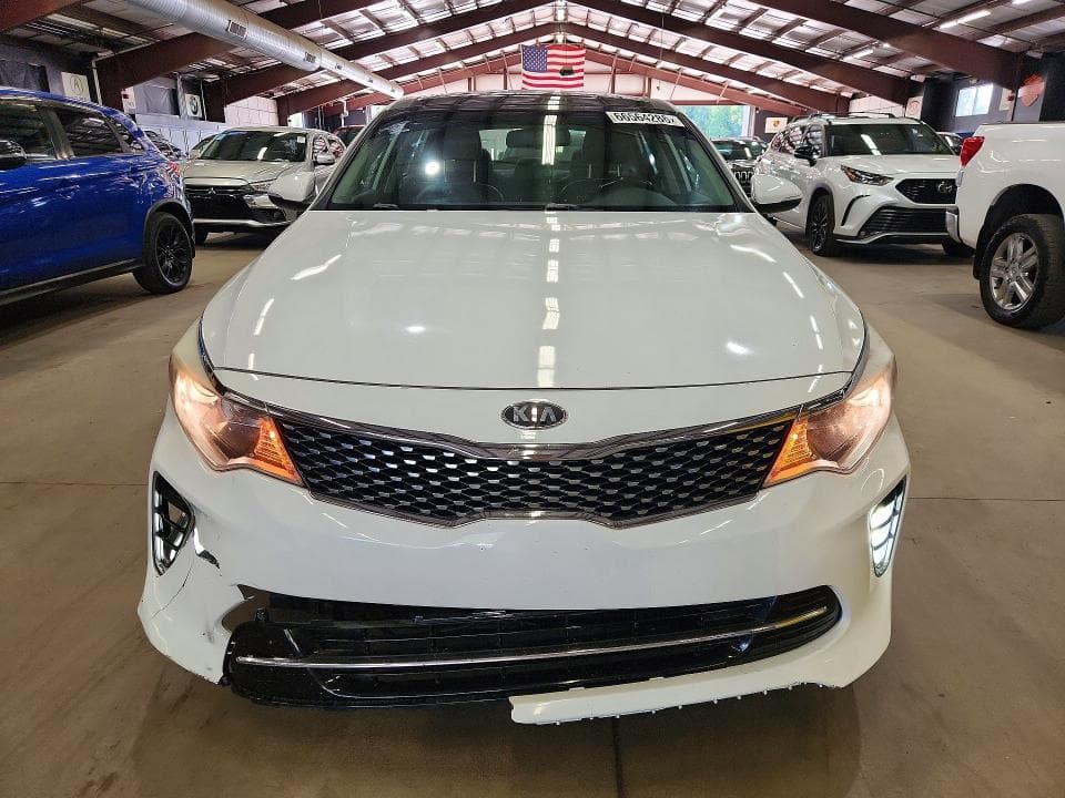 2018 KIA OPTIMA S 5