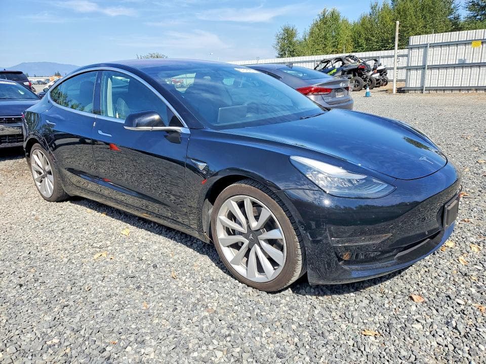 2019 TESLA MODEL 3 4
