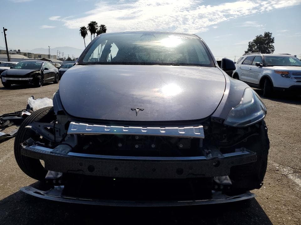 2023 TESLA MODEL Y 5