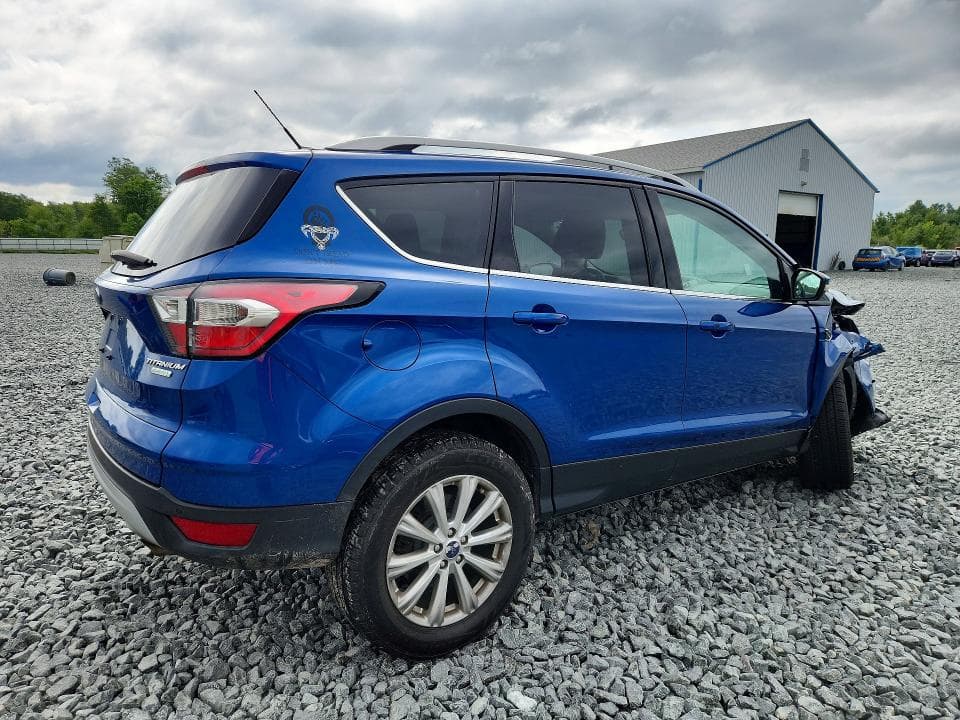 2017 FORD ESCAPE TITANIUM 3