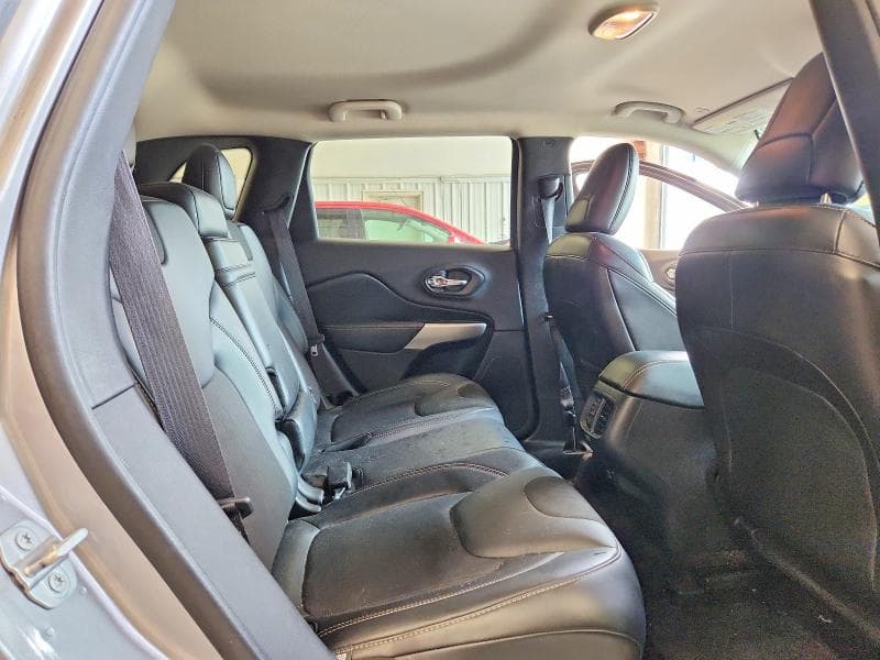 2018 JEEP CHEROKEE LATITUDE PLUS 11