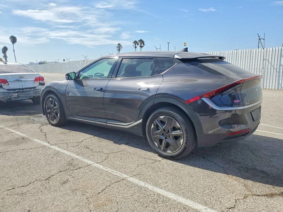 2025 KIA EV6 LIGHT LONG RANGE 2