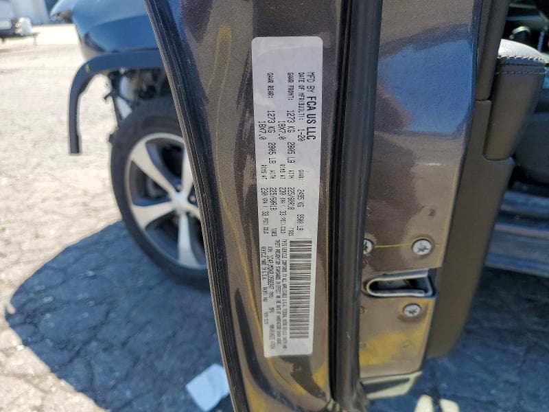 2020 JEEP CHEROKEE LIMITED 14