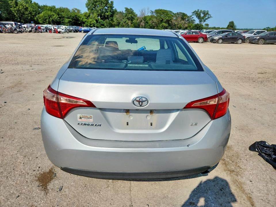 2017 TOYOTA COROLLA LE 6