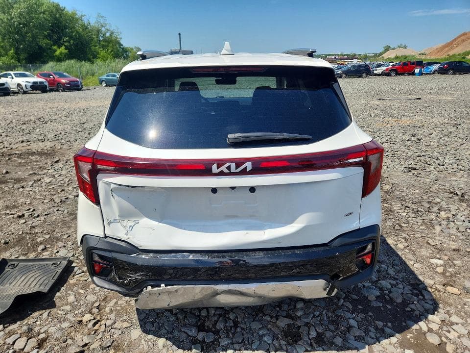 2025 KIA SELTOS S 6