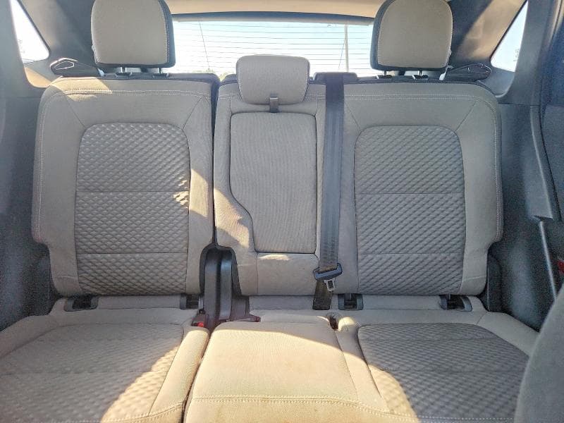 2020 FORD ESCAPE SE 10