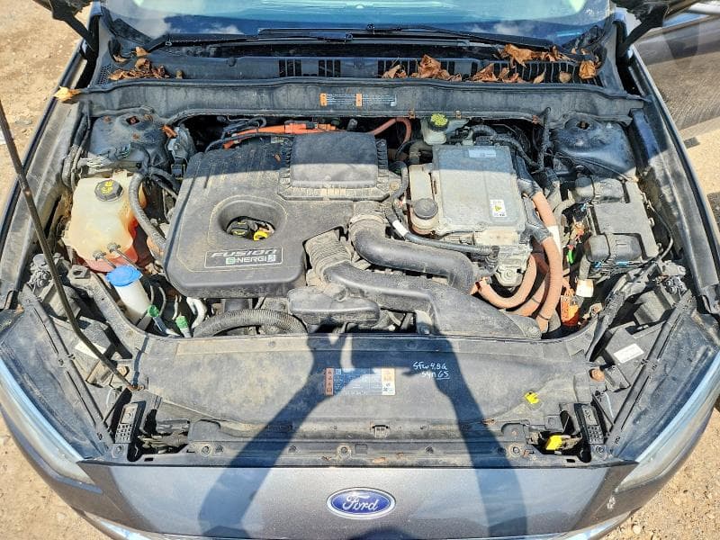 2017 FORD FUSION SE PHEV 11