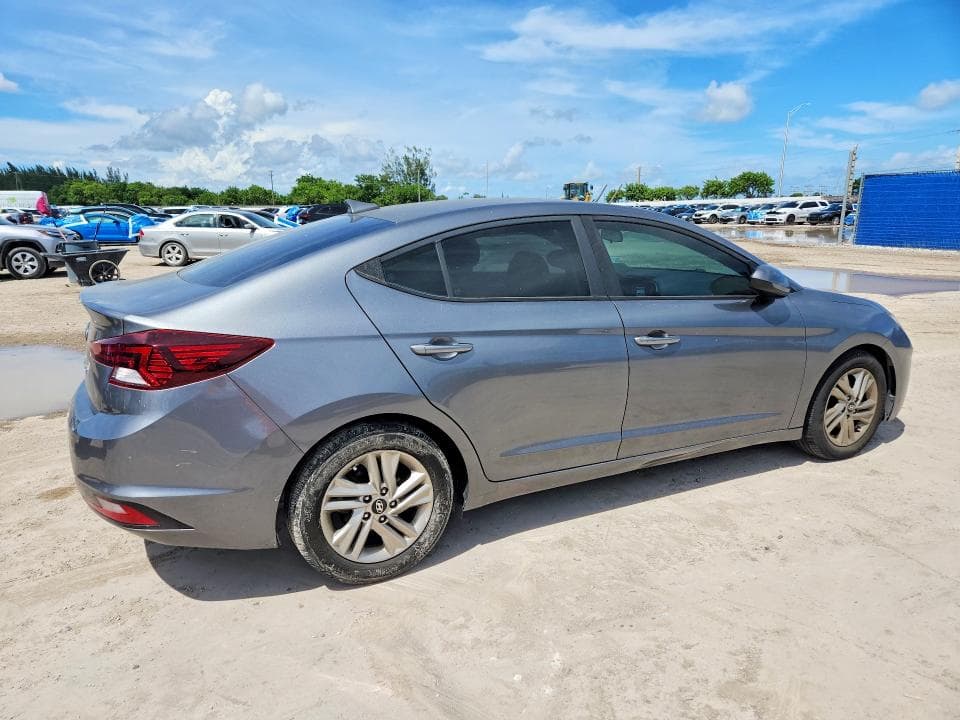 2019 HYUNDAI ELANTRA SEL 3
