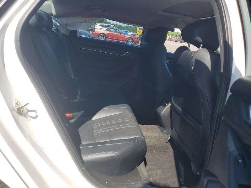 2018 HONDA ACCORD TOURING 10