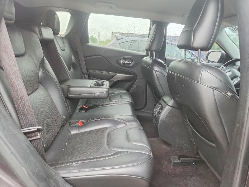 2019 JEEP CHEROKEE LIMITED 10