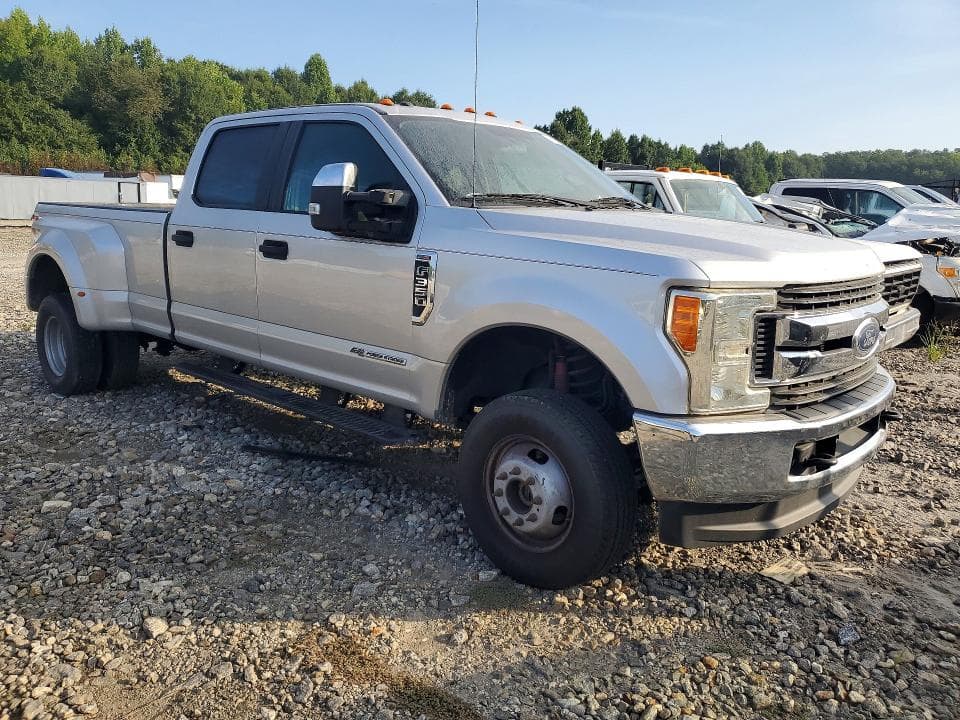 2017 FORD F350 SUPER DUTY 4