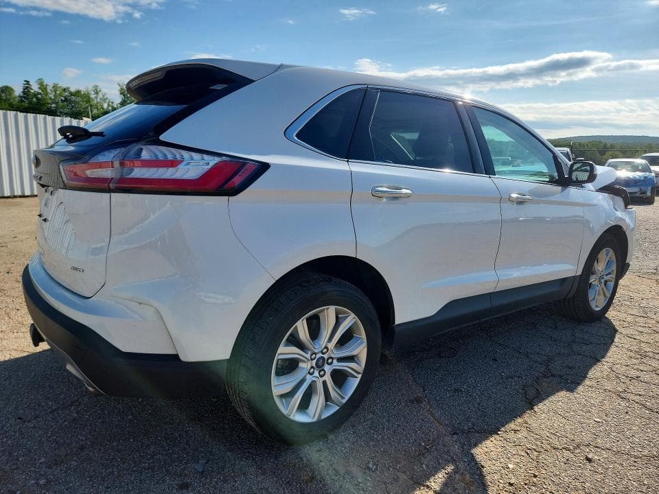 2022 FORD EDGE TITANIUM 3