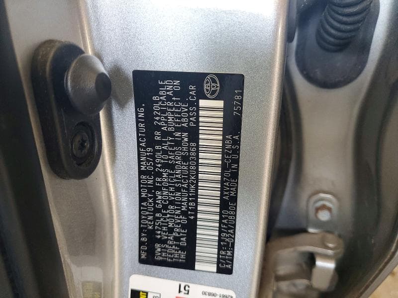 2019 TOYOTA CAMRY LE 12