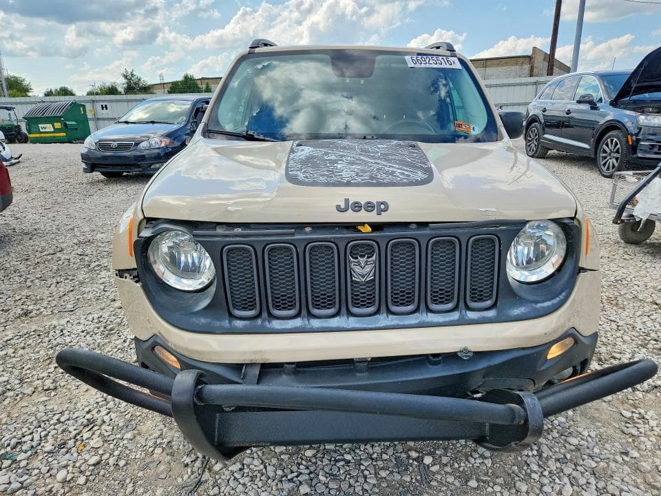2017 JEEP RENEGADE TRAILHAWK 5