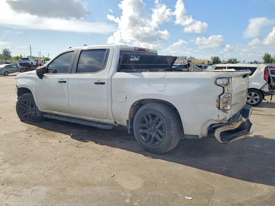 2023 CHEVROLET SILVERADO C1500 CUSTOM 2