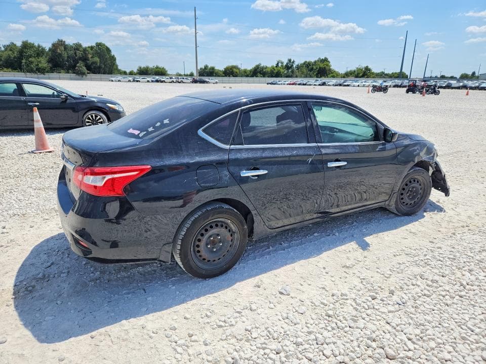 2019 NISSAN SENTRA S 3