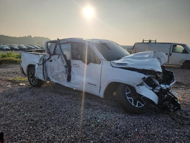 2025 RAM 1500 LARAMIE 4