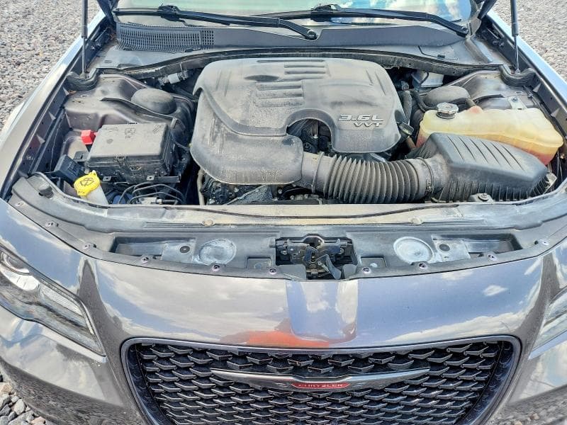 2021 CHRYSLER 300 S 11