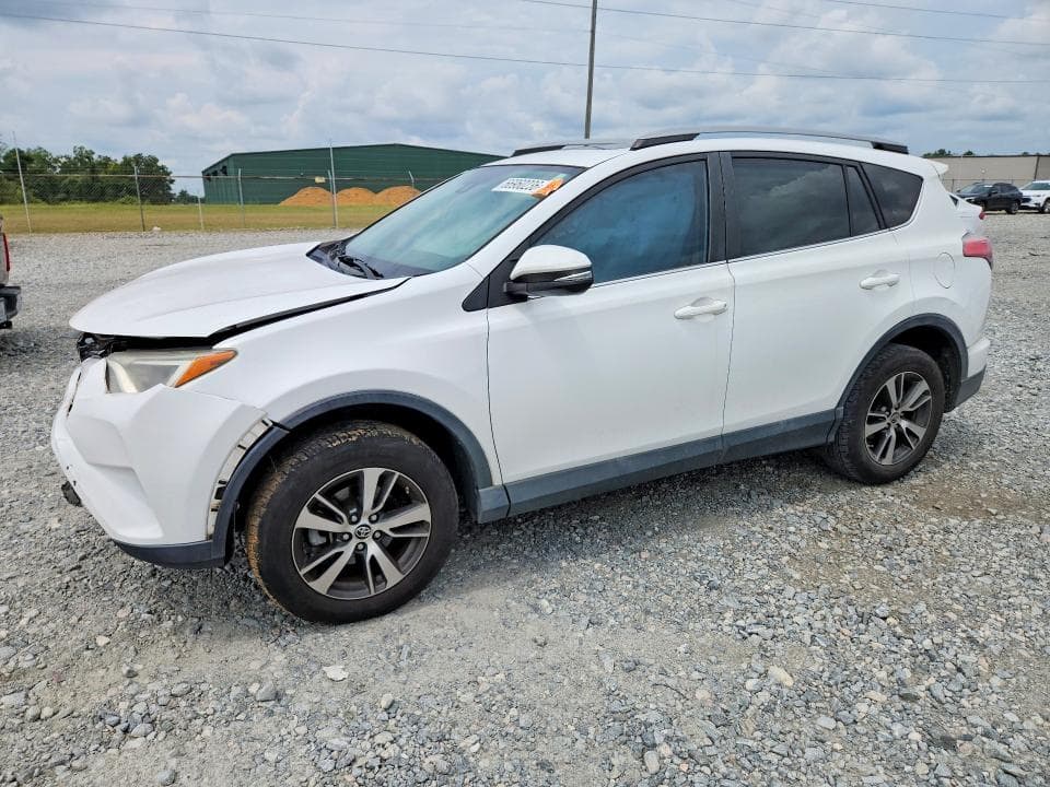 2018 TOYOTA RAV4 XLE - 1