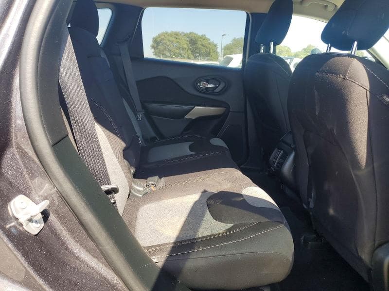 2018 JEEP CHEROKEE LATITUDE 11