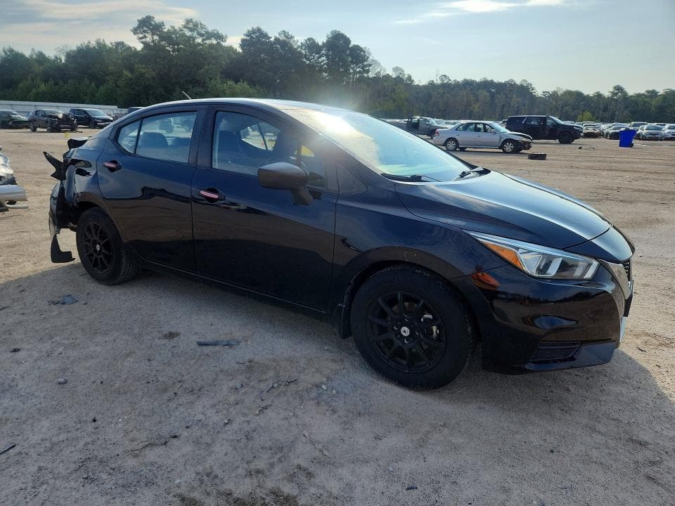 2020 NISSAN VERSA S 4
