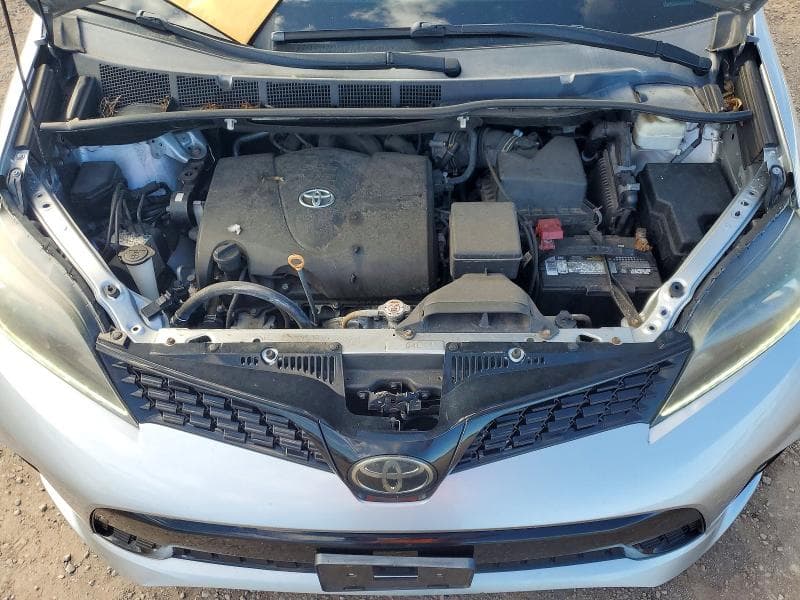 2020 TOYOTA SIENNA SE 8-PASSENGER 12