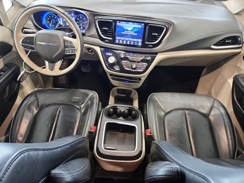 2018 CHRYSLER PACIFICA LIMITED 8