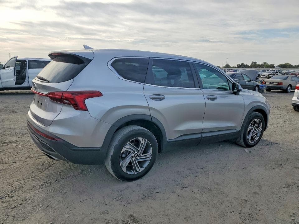 2021 HYUNDAI SANTA FE SE 3