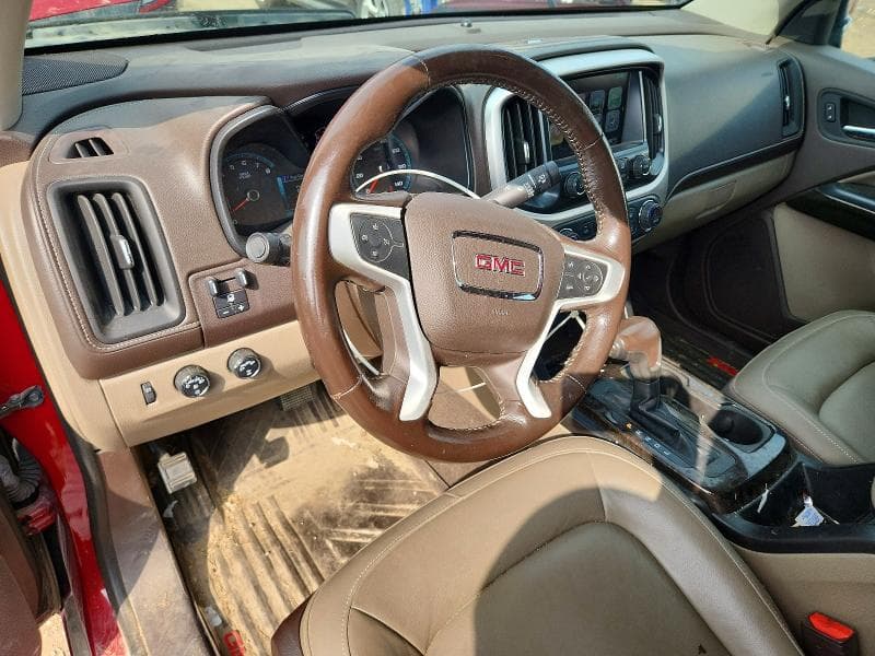 2017 GMC CANYON SLT 8
