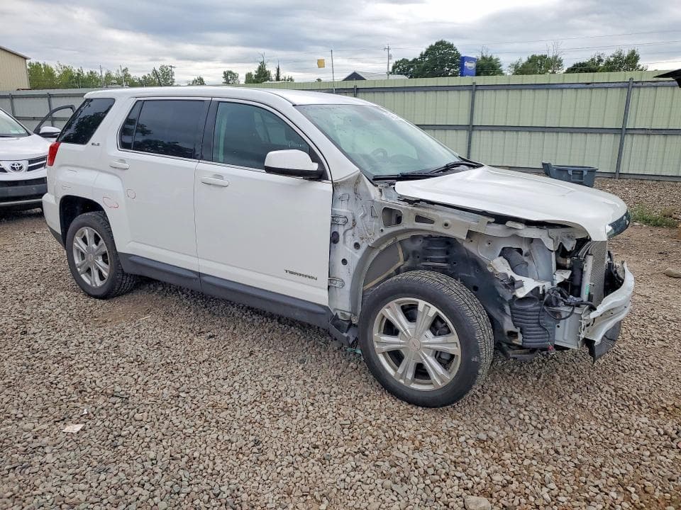 2017 GMC TERRAIN SLE 4