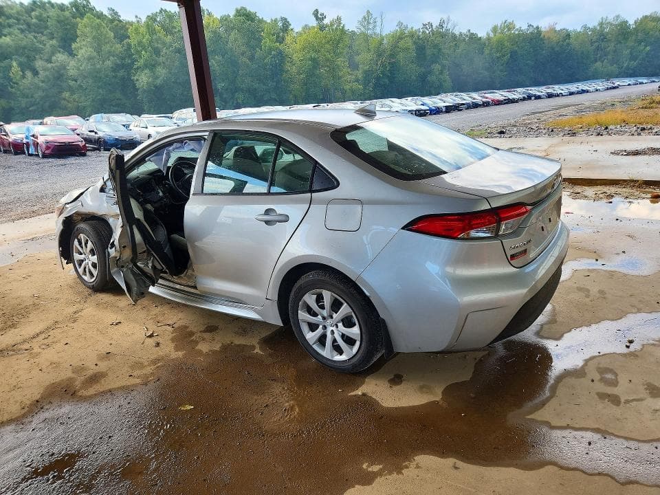 2026 TOYOTA COROLLA LE 2