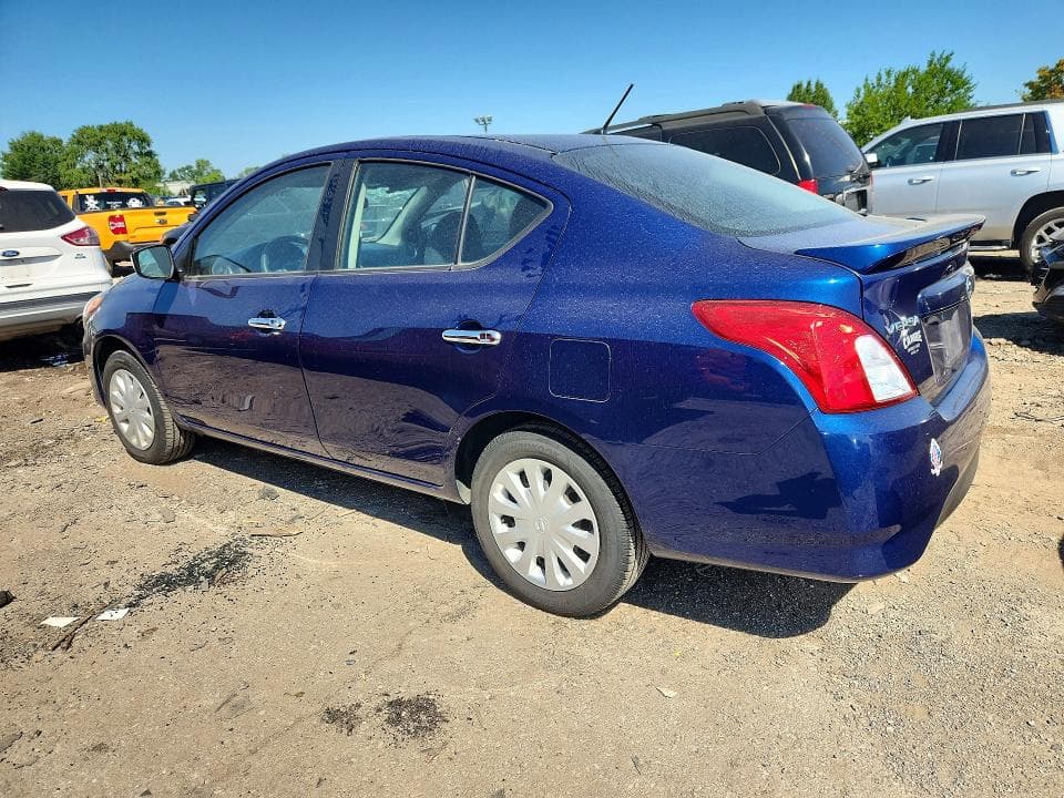2018 NISSAN VERSA SV 2