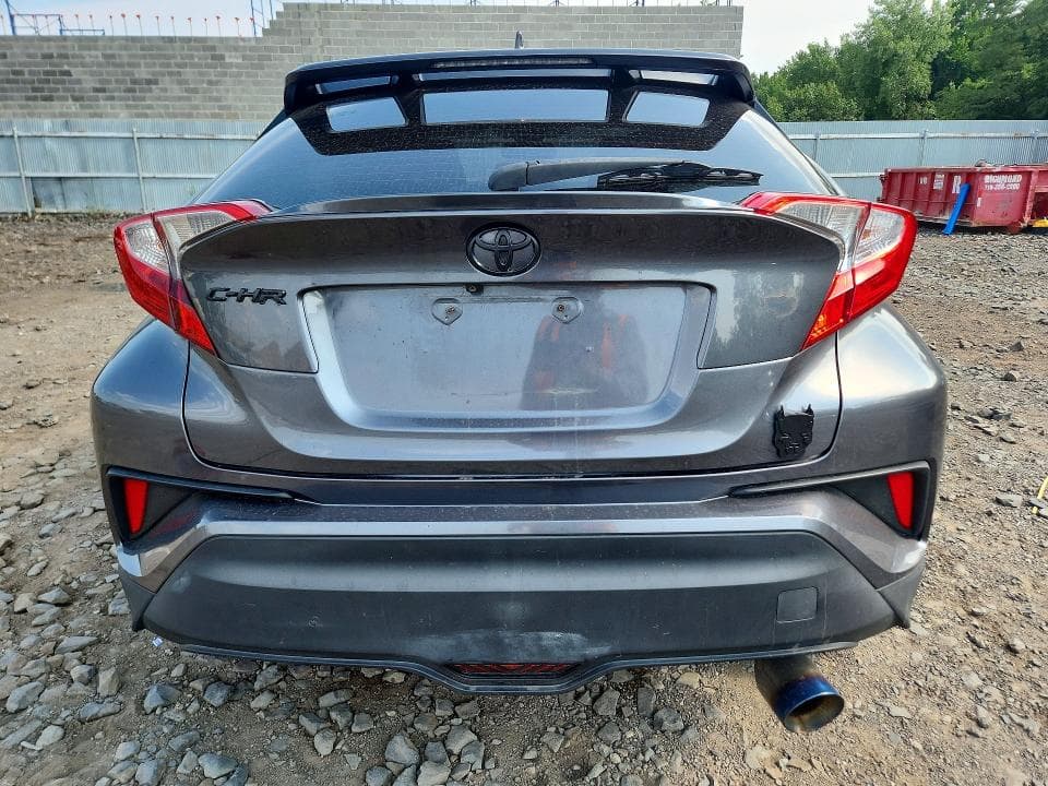 2018 TOYOTA C-HR XLE PREMIUM 6