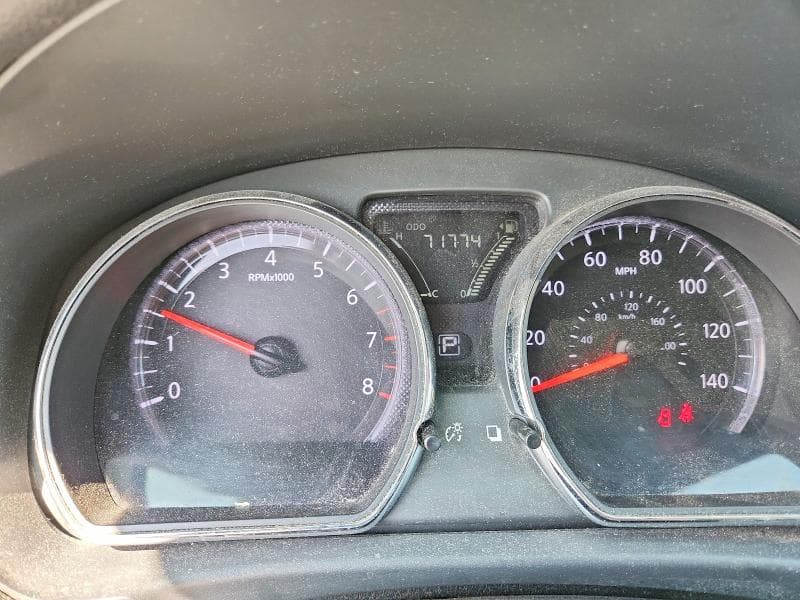 2017 NISSAN VERSA 1.6 SV 9