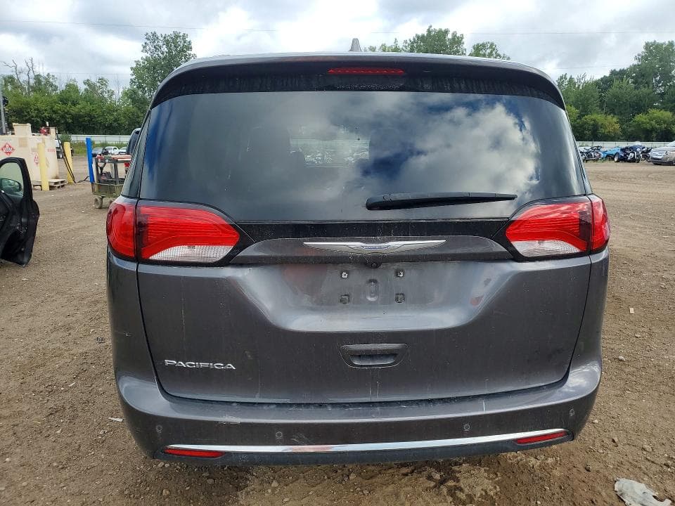 2017 CHRYSLER PACIFICA TOURING L PLUS 6