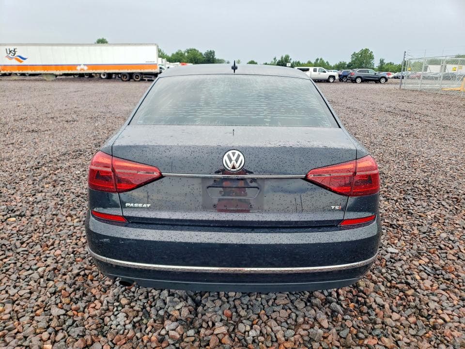 2017 VOLKSWAGEN PASSAT S 6