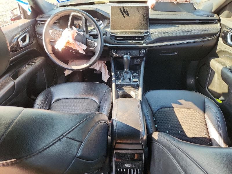 2025 JEEP COMPASS LATITUDE 8
