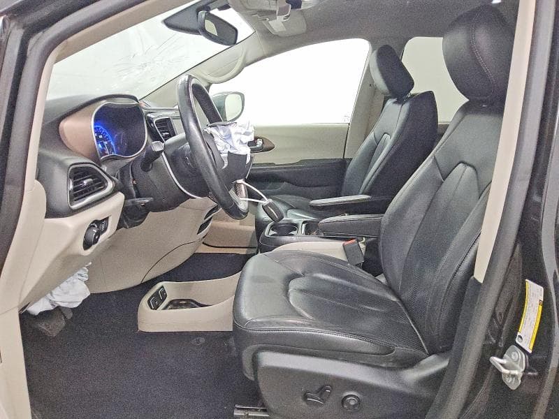 2019 CHRYSLER PACIFICA TOURING L 7