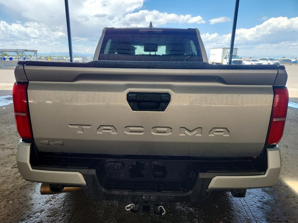 2024 TOYOTA TACOMA SR5 6