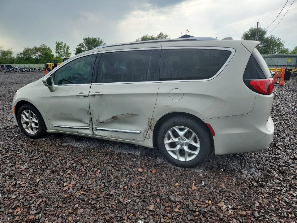 2020 CHRYSLER PACIFICA LIMITED 2