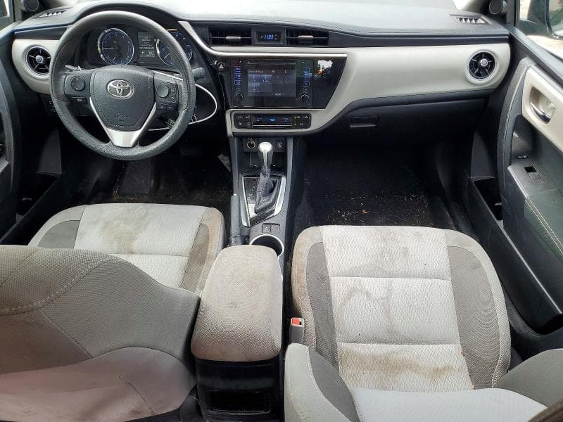2017 TOYOTA COROLLA LE 8