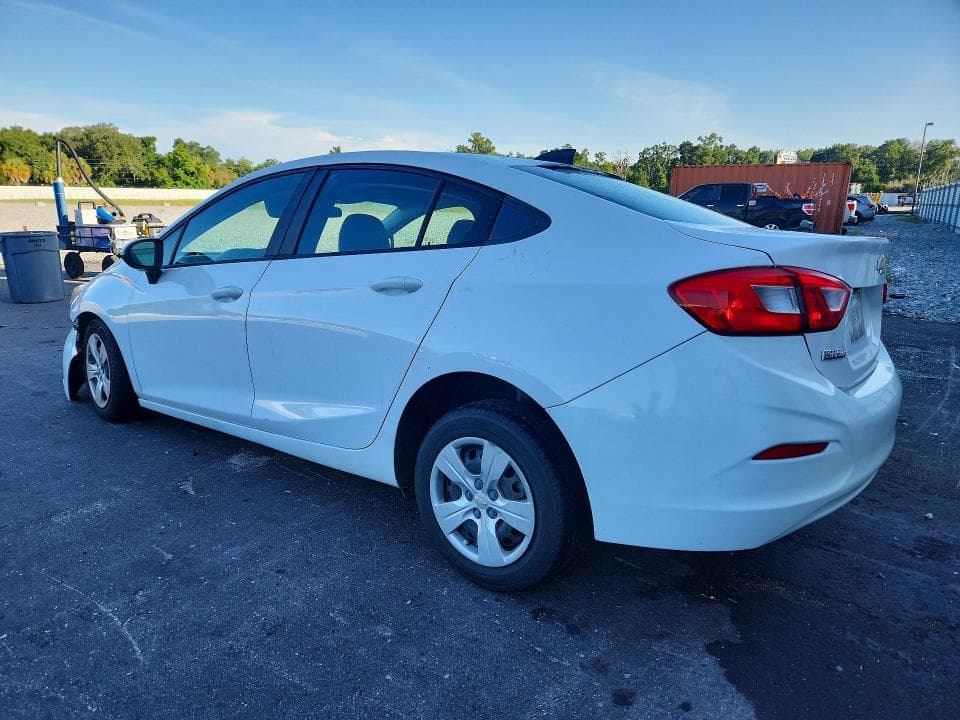 2018 CHEVROLET CRUZE LS 2